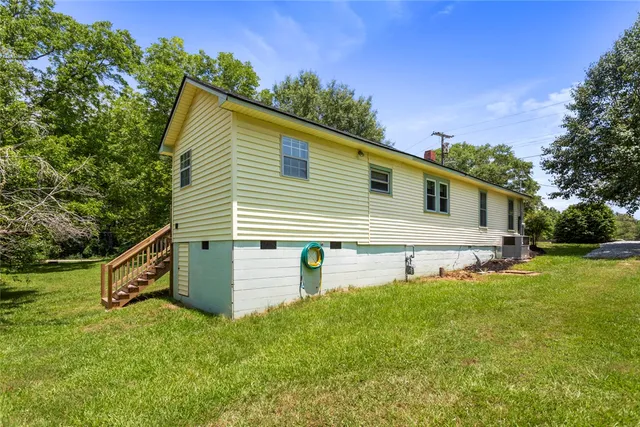 $185,000 | 209 Moore Avenue, Walhalla, SC 29691