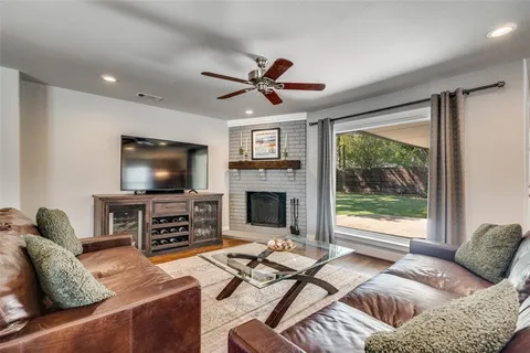 $699,900 | 6851 Whitehill Street, Dallas, TX 75231