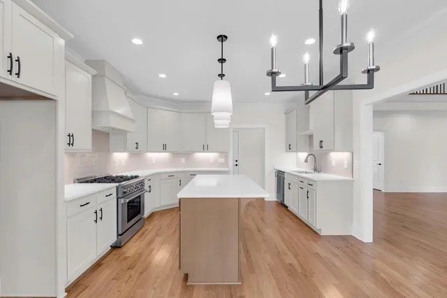 $789,000 | 2206 Peterson Drive, Chattanooga, TN 37421