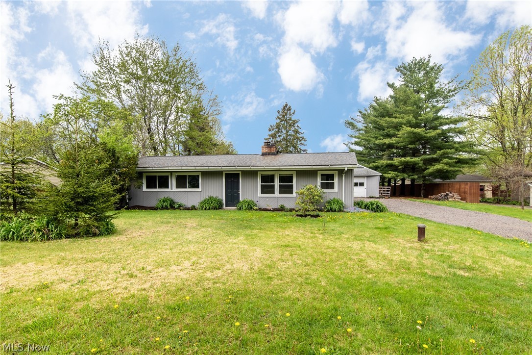 10604 Auburn Road Chardon, OH 44024 - Photo 2 of 32 Gallery Image 2