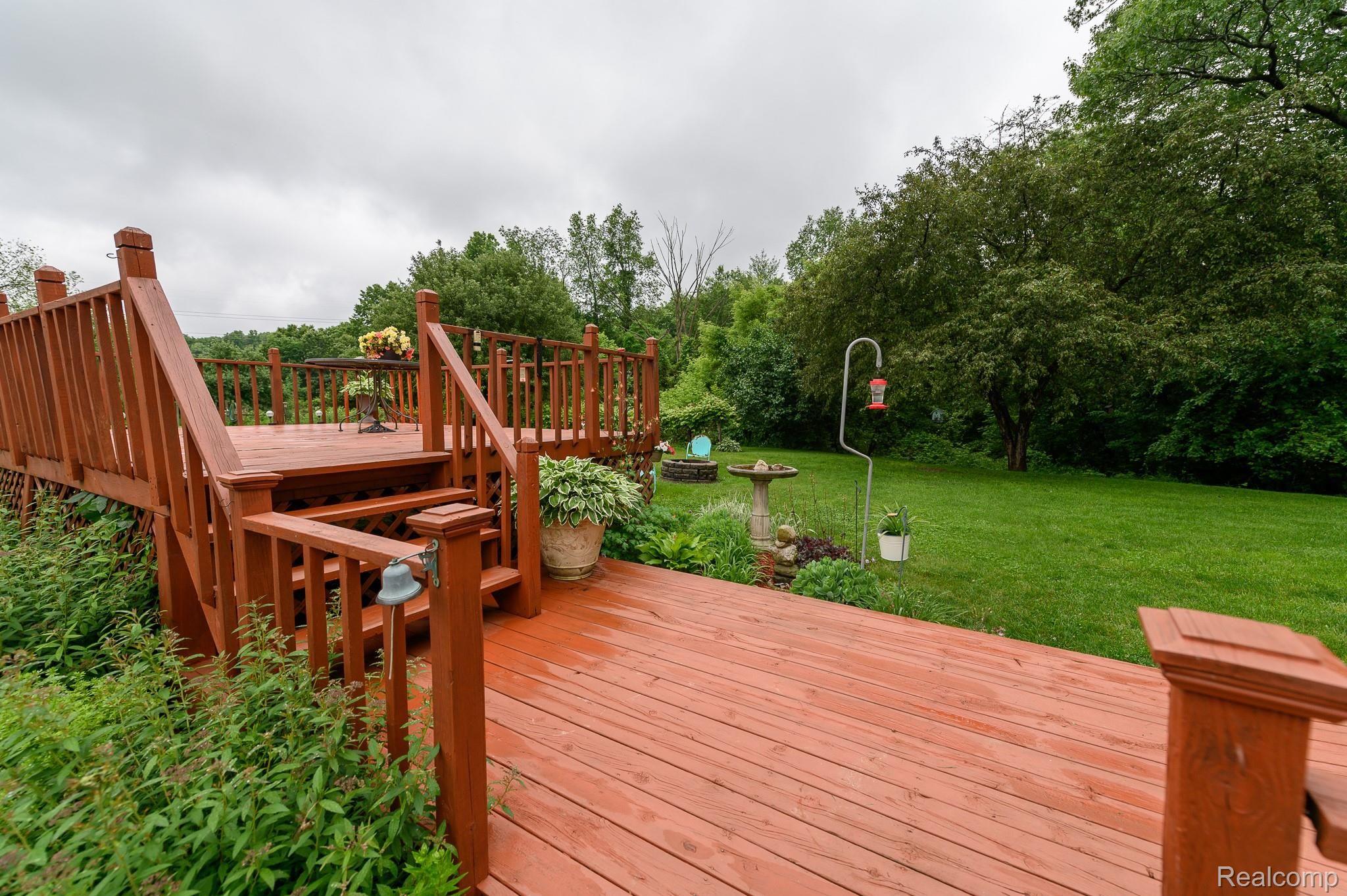1210 Baker Road Fenton, MI 48430 - Photo 13 of 39 DSC_3205.jpg