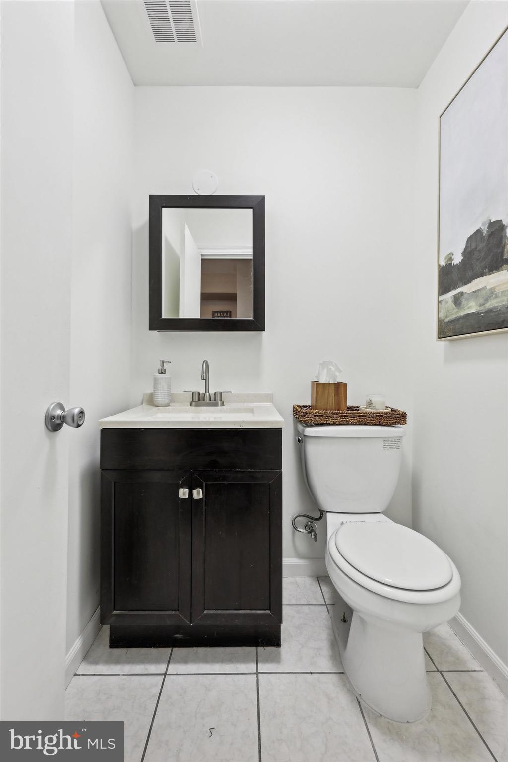 1469 Wistar Drive Wyncote, PA 19095 - Photo 5 of 23