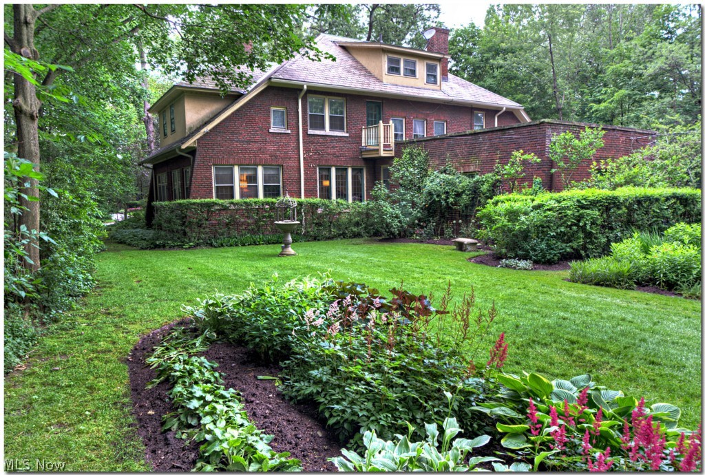 2667 Wicklow Road Cleveland, OH 44120 - Photo 24 of 25 Gallery Image 24