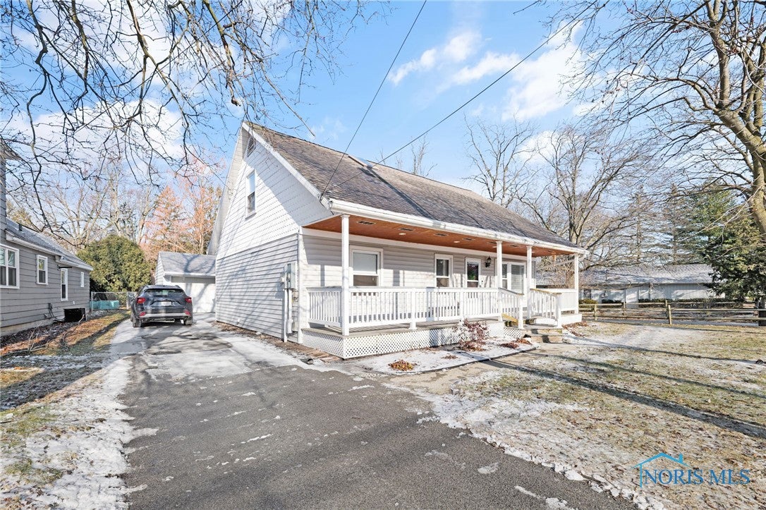 602 Sand Ridge Road Bowling Green, OH 43402 - Photo 2 of 24 Gallery Image 2