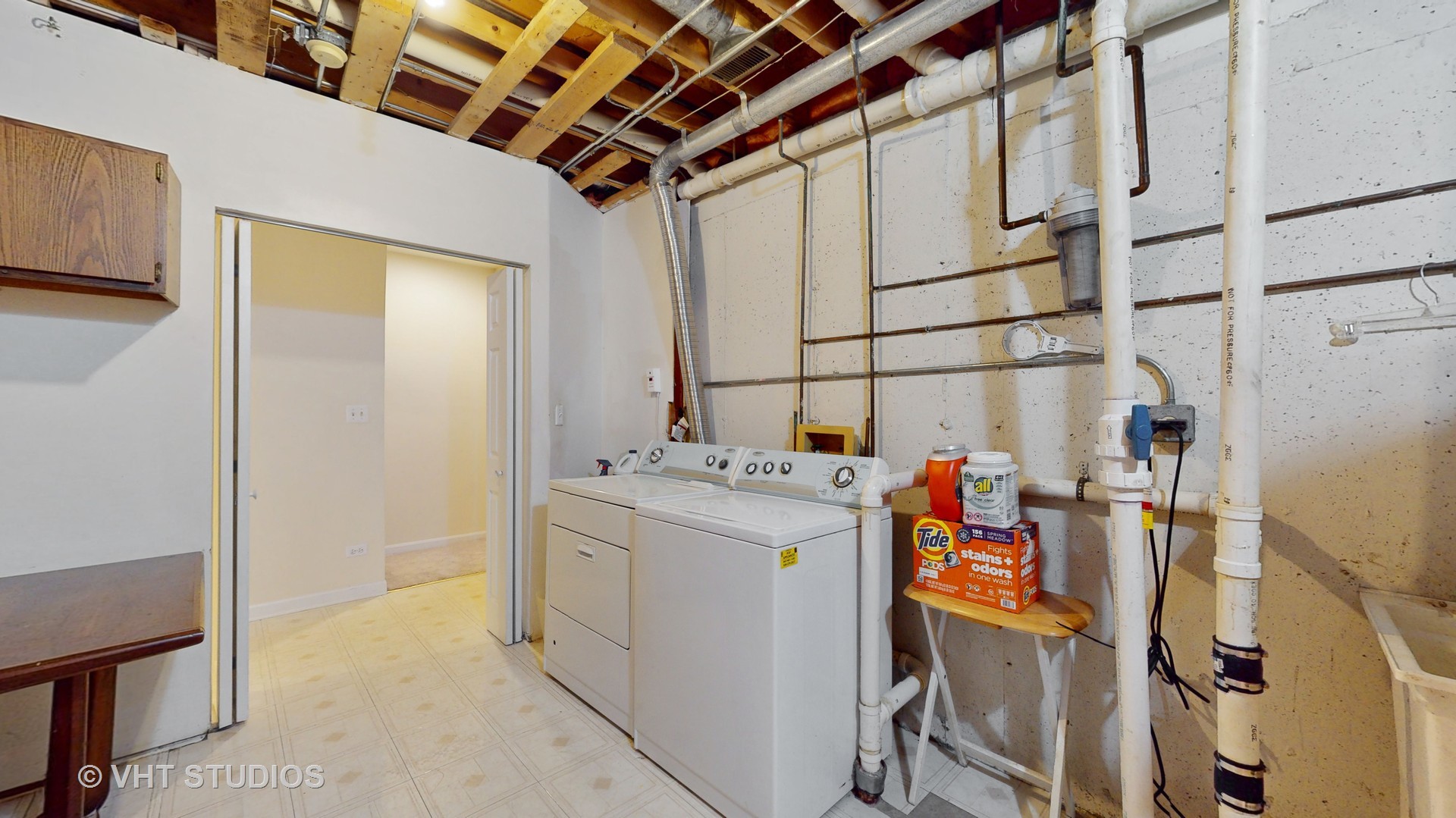 103 Crystal Lake Road Lake In The Hills, IL 60156 - Photo 32 of 42 a utility room with dryer and washer