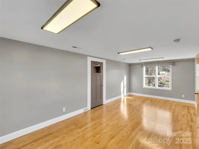 $600,000 | 1254 Pisgah Drive, Canton, NC 28716