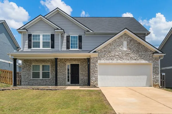 $380,000 | 154 Red Oak Place, Smiths Station, AL 36877