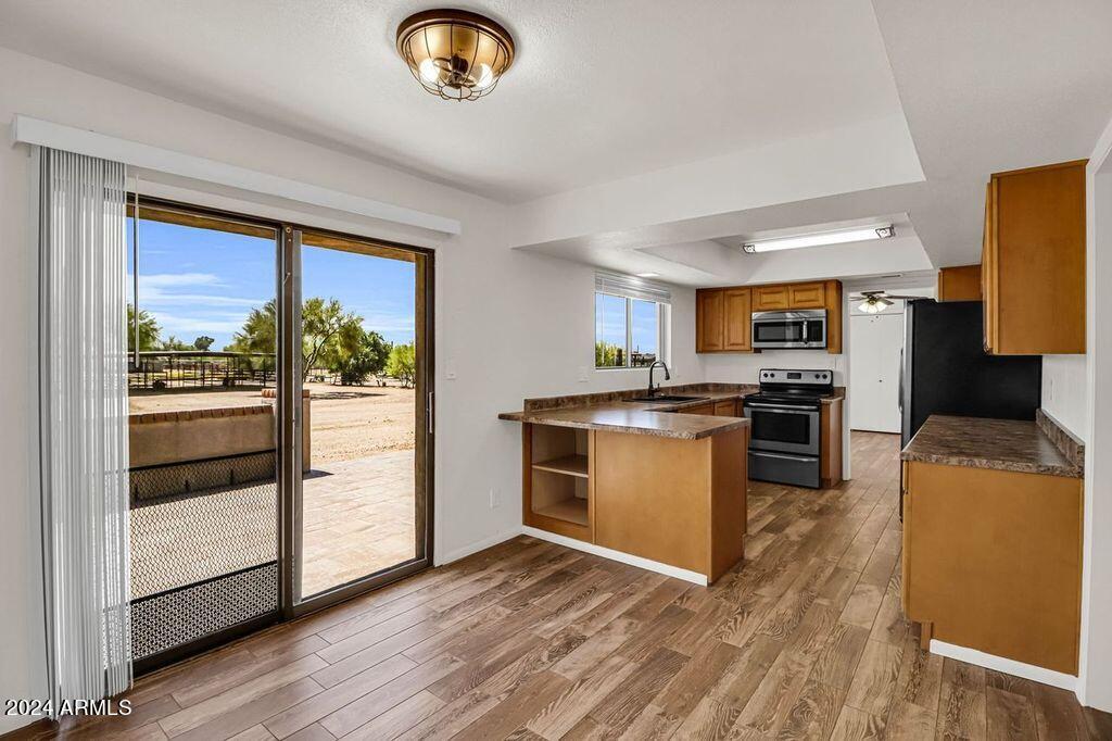 6715 East Peak View Road Cave Creek, AZ 85331 - Photo 10 of 23 Kitchen