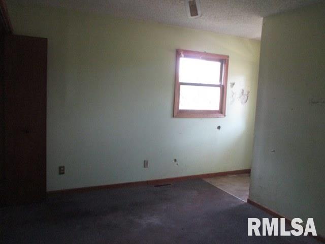 10488 Fulfs Road Morrison, IL 61270 - Photo 4 of 15