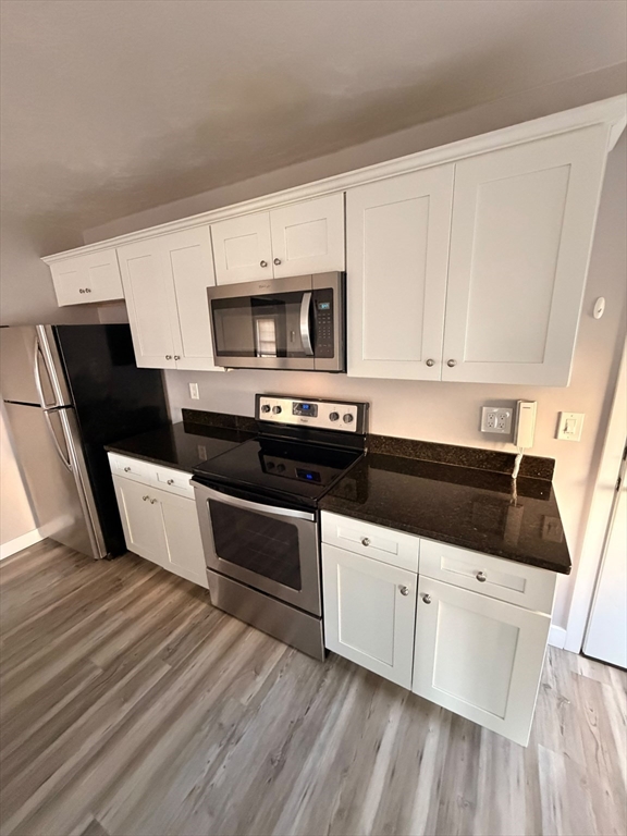 75 Merriam Avenue, Unit 5 Leominster, MA 01453 - Photo 2 of 9