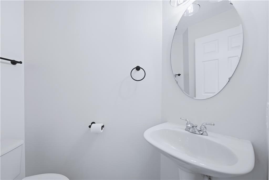 237 Field Club Circle McKees Rocks, PA 15136 - Photo 28 of 47 Main floor half bath.