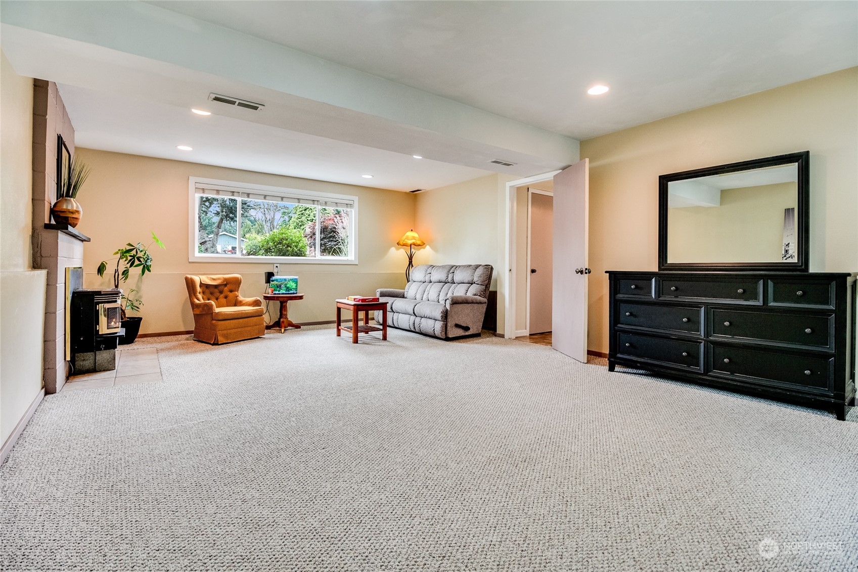 11812 Northeast 158th Street Bothell, WA 98011 - Photo 25 of 40 Gallery Image 25