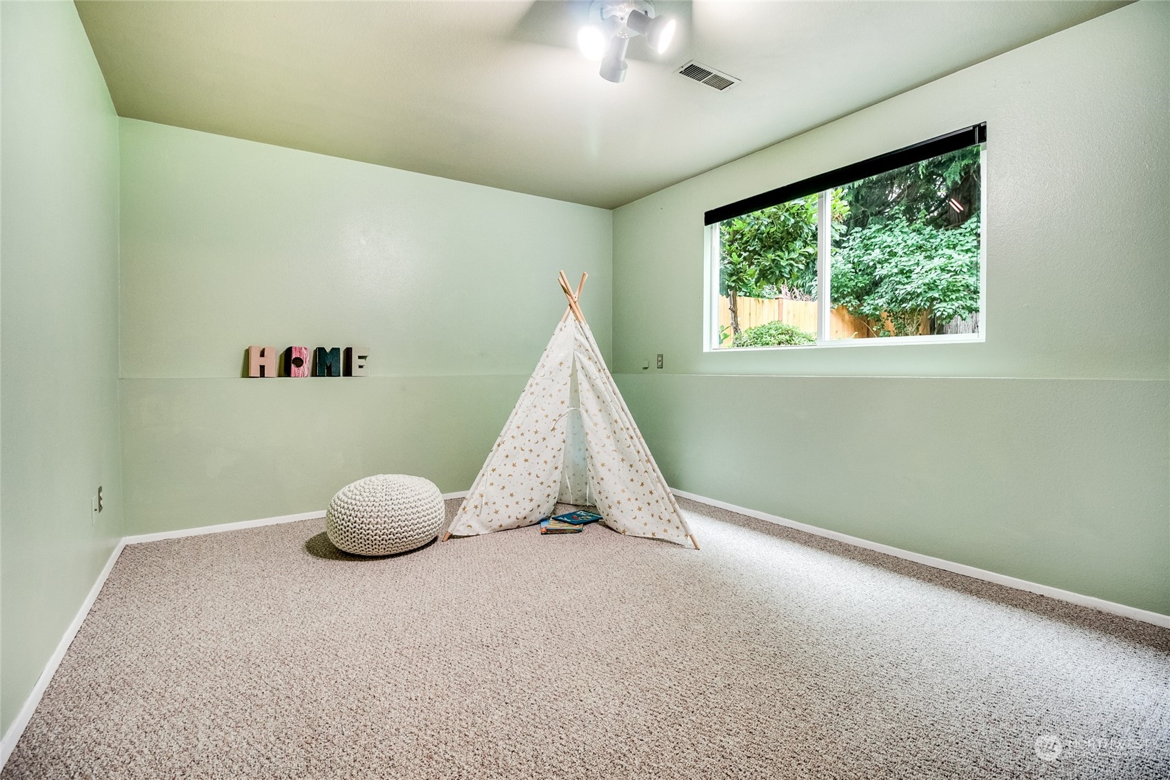 11812 Northeast 158th Street Bothell, WA 98011 - Photo 27 of 40 Gallery Image 27