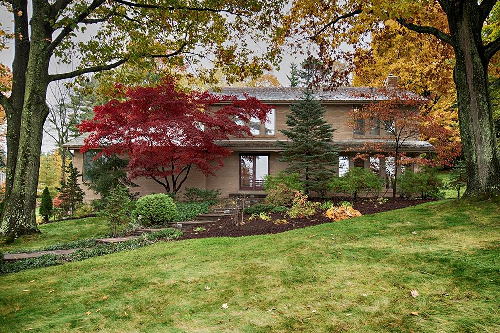 1905 Murdstone Road Pittsburgh, PA 15241 - Photo 1 of 25 Gallery Image 1