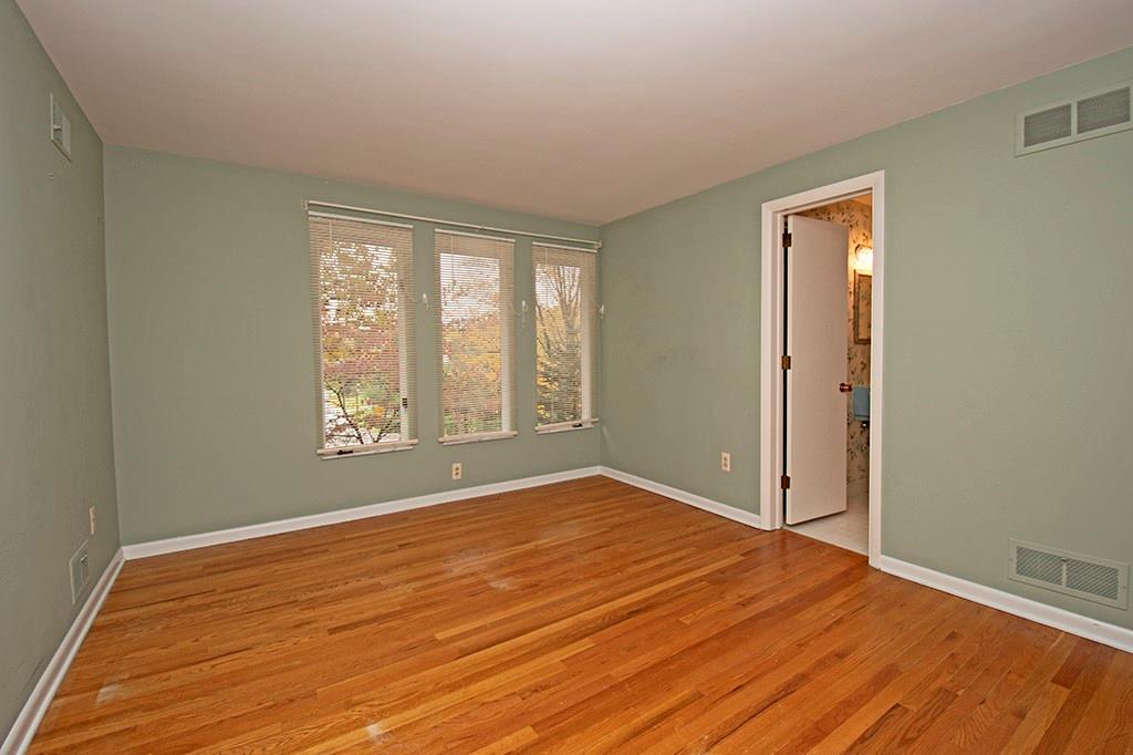 1905 Murdstone Road Pittsburgh, PA 15241 - Photo 19 of 25 Gallery Image 19