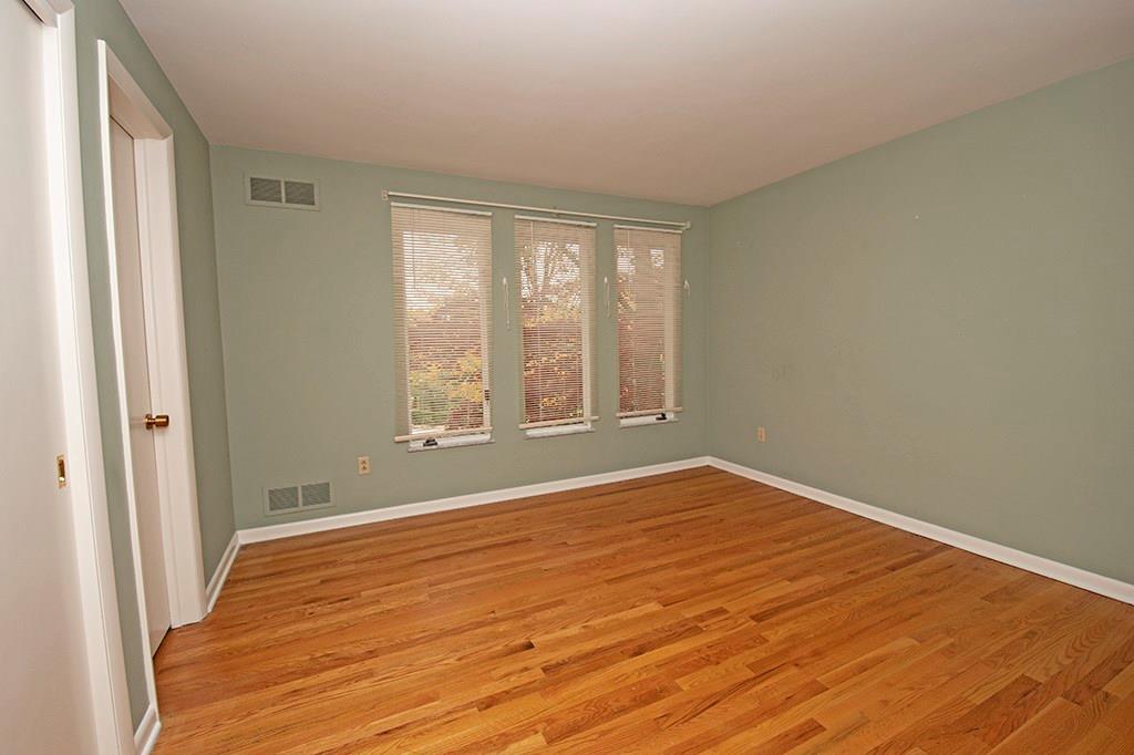 1905 Murdstone Road Pittsburgh, PA 15241 - Photo 20 of 25 Gallery Image 20