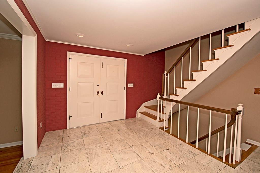 1905 Murdstone Road Pittsburgh, PA 15241 - Photo 5 of 25 Gallery Image 5