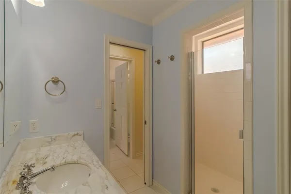 $3,750 | 4520 Glenwick Lane, Dallas, TX 75205