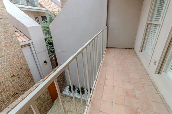 $3,750 | 4520 Glenwick Lane, Dallas, TX 75205