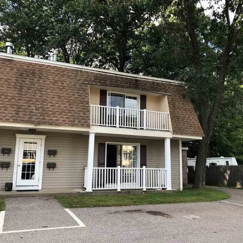 $1,800 | 4 Deer Street, Unit 16, Tilton, NH 03276