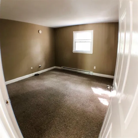 $1,800 | 4 Deer Street, Unit 16, Tilton, NH 03276