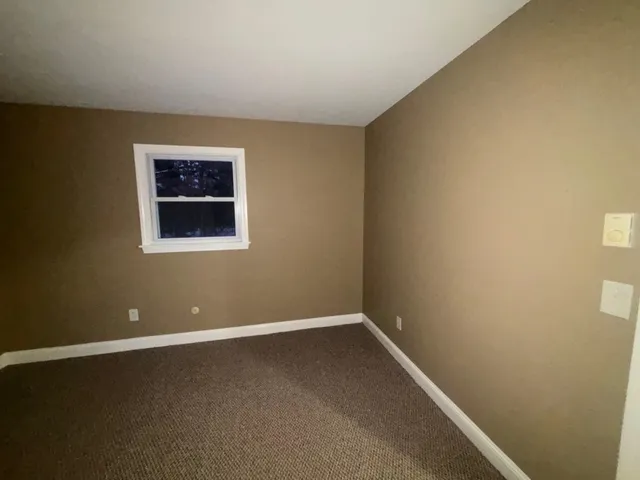 $1,800 | 4 Deer Street, Unit 16, Tilton, NH 03276