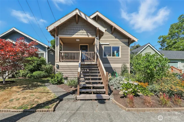$695,000 | 4616 South Orcas Street, Seattle, WA 98118