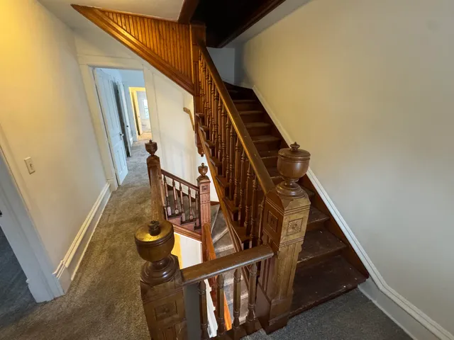 $3,095 | 122 North Street, Sun Prairie, WI 53590