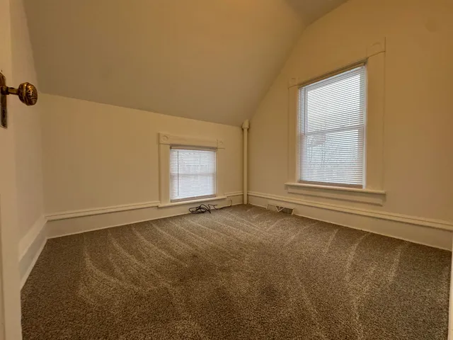 $3,095 | 122 North Street, Sun Prairie, WI 53590