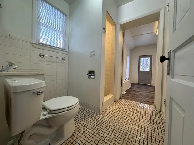 $3,095 | 122 North Street, Sun Prairie, WI 53590