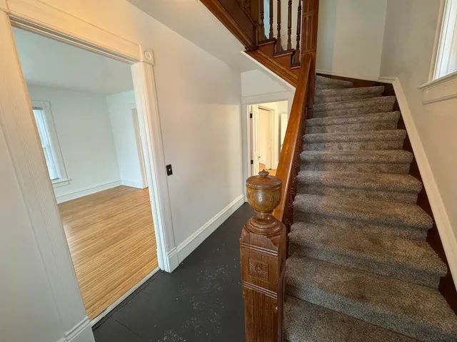 $3,095 | 122 North Street, Sun Prairie, WI 53590