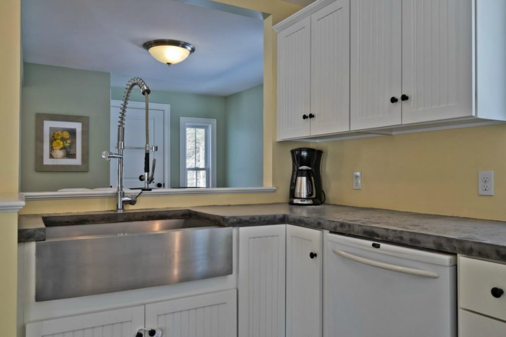 224 Baker Road Freeport, ME 04032 - Photo 10 of 33 Photo