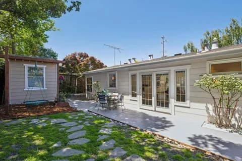 $1,795,000 | 321 La Casa Avenue, San Mateo, CA 94403