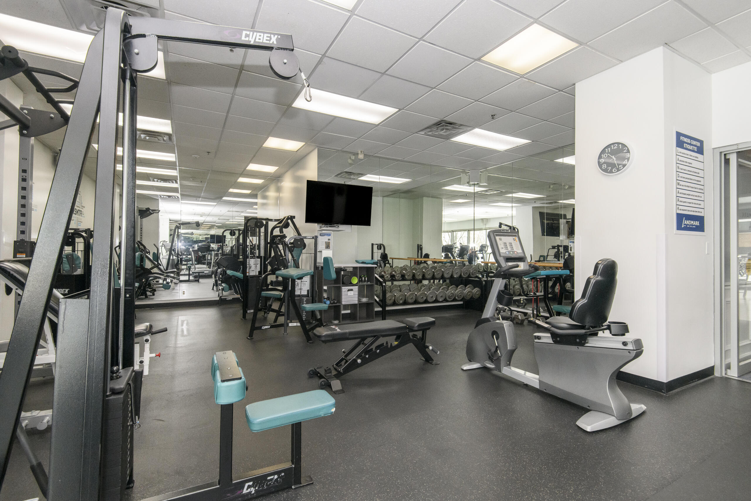 1660 North Prospect Avenue, Unit 1406 Milwaukee, WI 53202 - Photo 29 of 31 Fitness Center