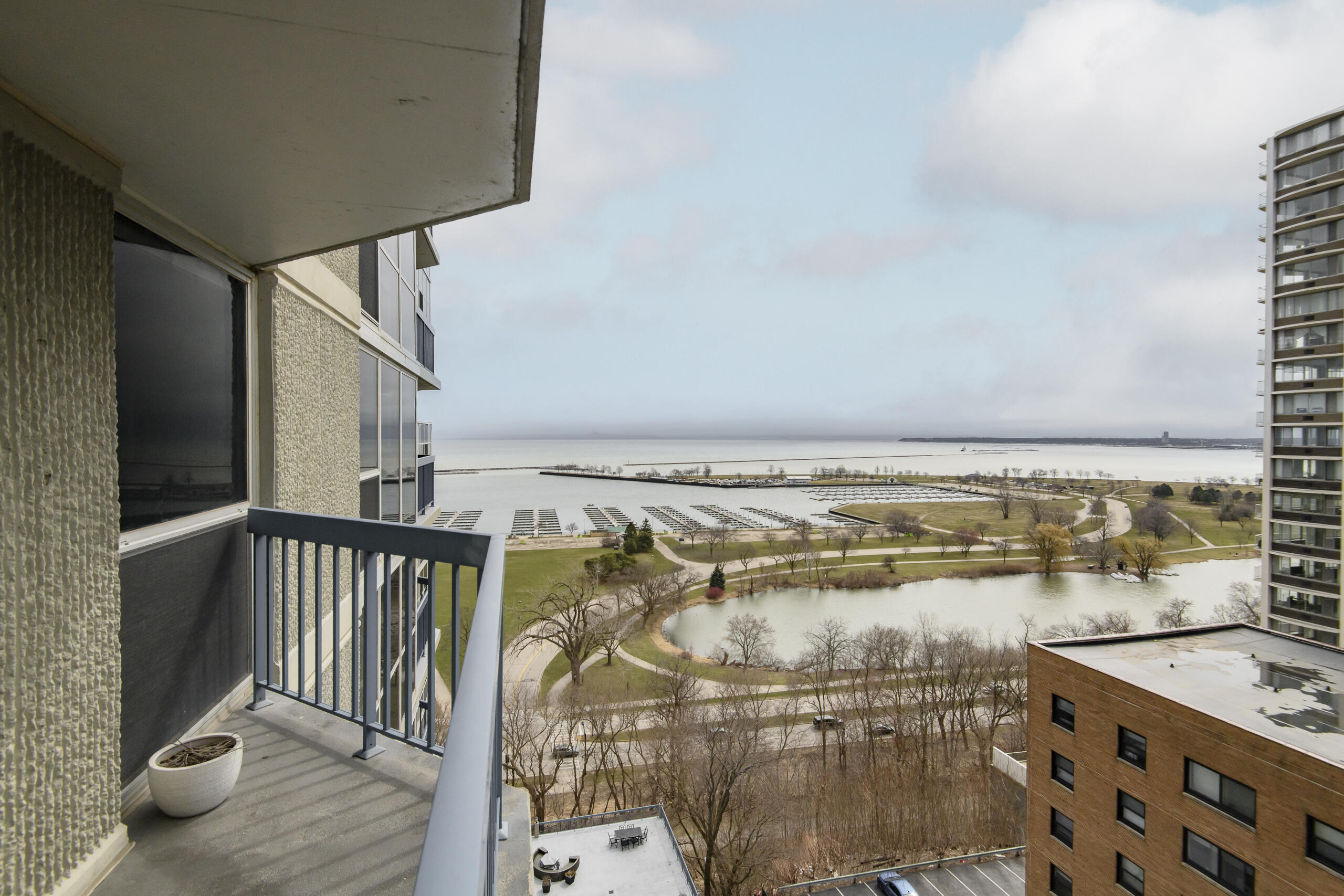 1660 North Prospect Avenue, Unit 1406 Milwaukee, WI 53202 - Photo 10 of 31 Balcony View