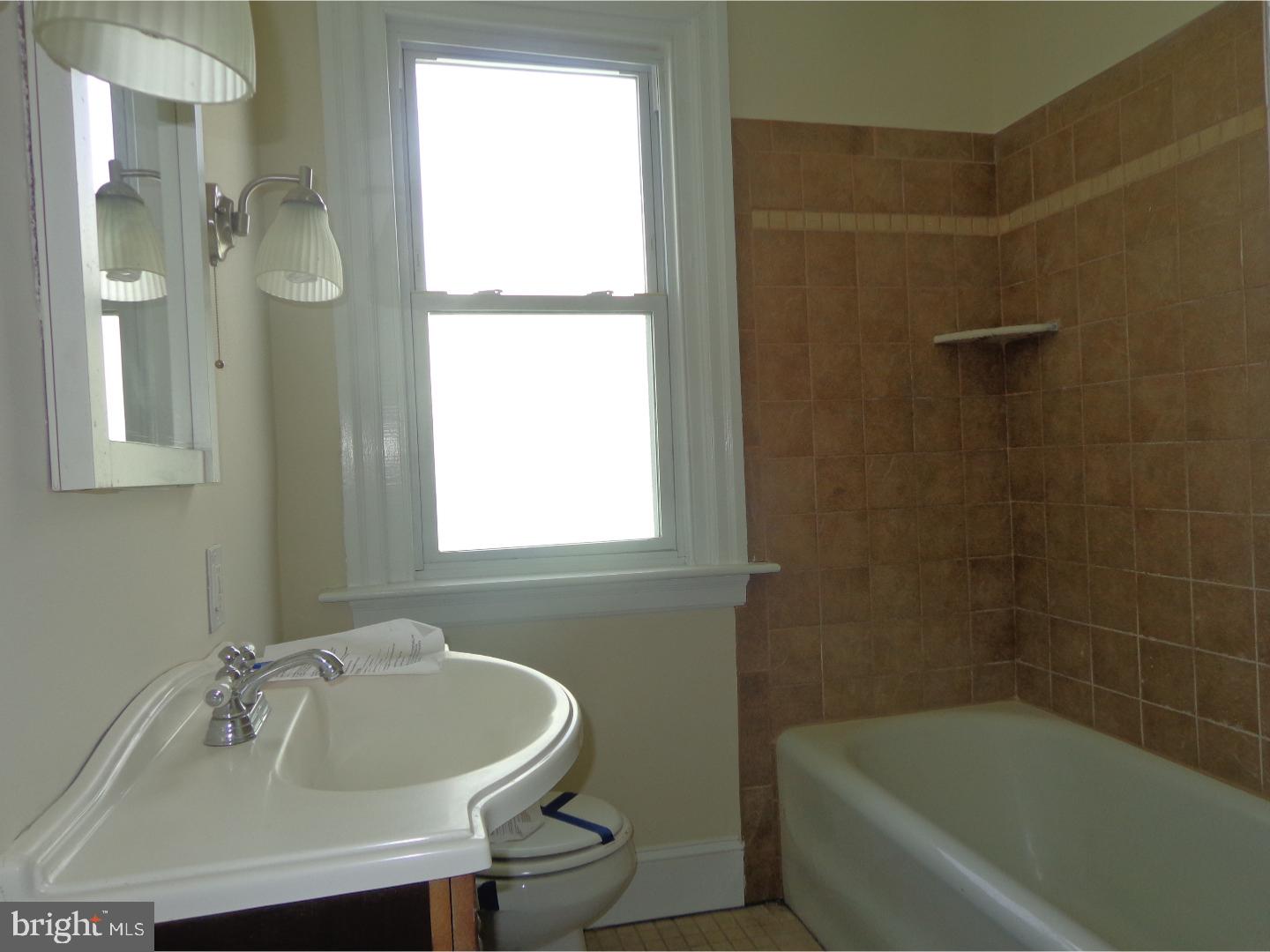 12 Ardsley Road Upper Darby, PA 19082 - Photo 19 of 23 Bathroom
