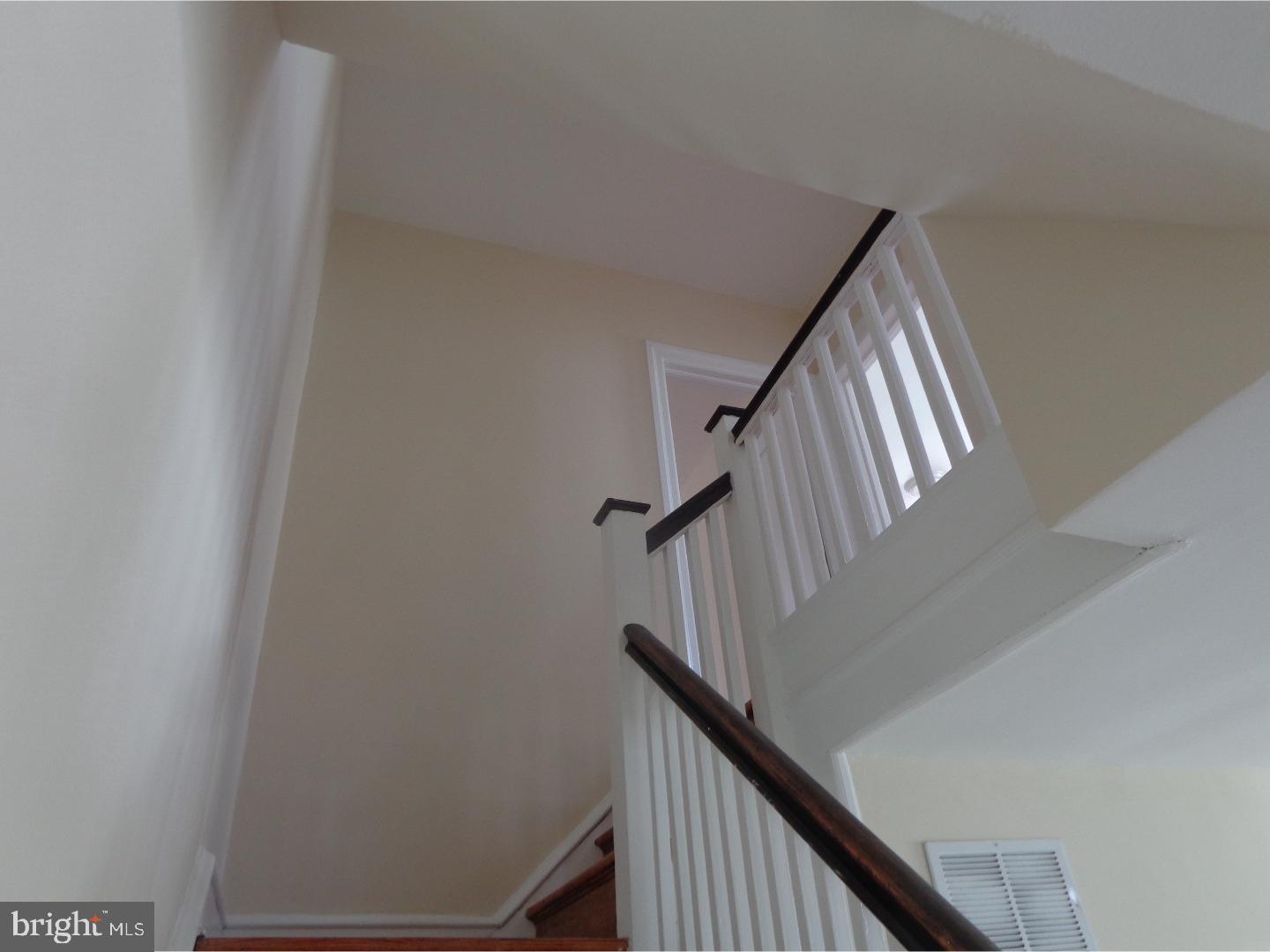 12 Ardsley Road Upper Darby, PA 19082 - Photo 10 of 23