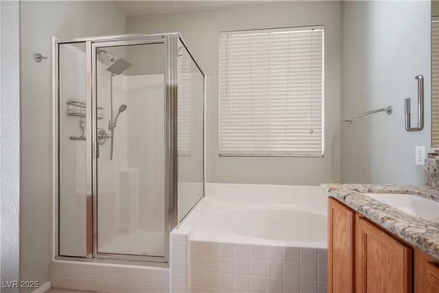 $1,975 | 7423 Cleghorn Canyon Way, Las Vegas, NV 89113