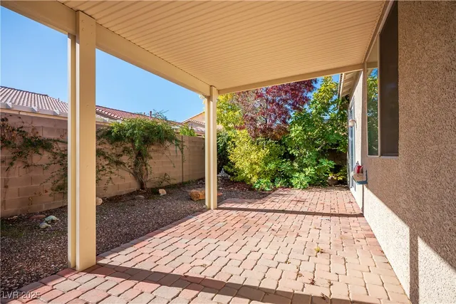 $1,975 | 7423 Cleghorn Canyon Way, Las Vegas, NV 89113