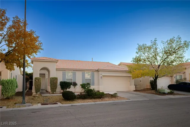 $1,975 | 7423 Cleghorn Canyon Way, Las Vegas, NV 89113