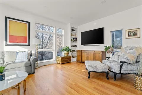 $2,650,000 | 1498 Cambridge Street, Unit 2, Cambridge, MA 02139