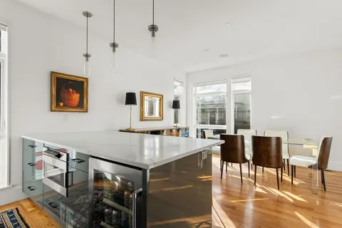 $2,650,000 | 1498 Cambridge Street, Unit 2, Cambridge, MA 02139
