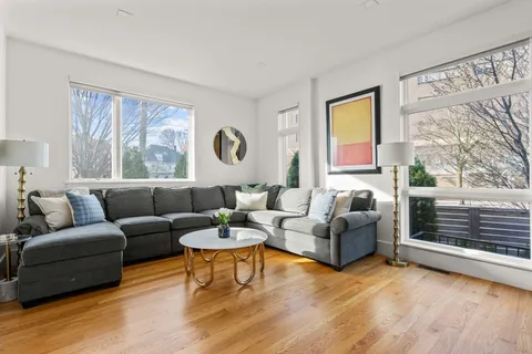 $2,650,000 | 1498 Cambridge Street, Unit 2, Cambridge, MA 02139