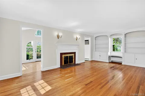 $965,000 | 25 Carlton Street, Malverne, NY 11565