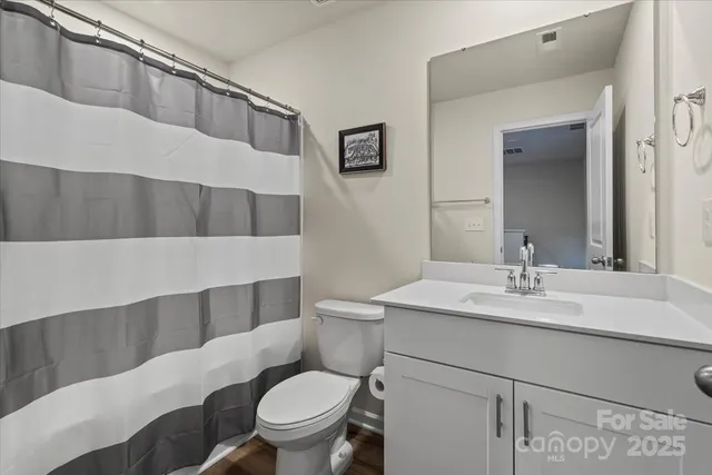 $335,000 | 1021 Plumcrest Drive, Charlotte, NC 28216