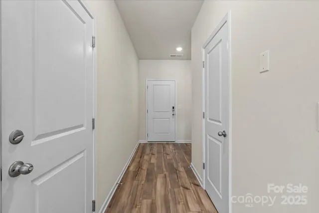 $335,000 | 1021 Plumcrest Drive, Charlotte, NC 28216