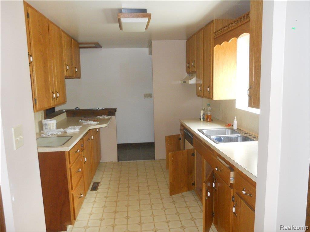 1010 Ubly Road Sandusky, MI 48471 - Photo 4 of 17 Kitchen