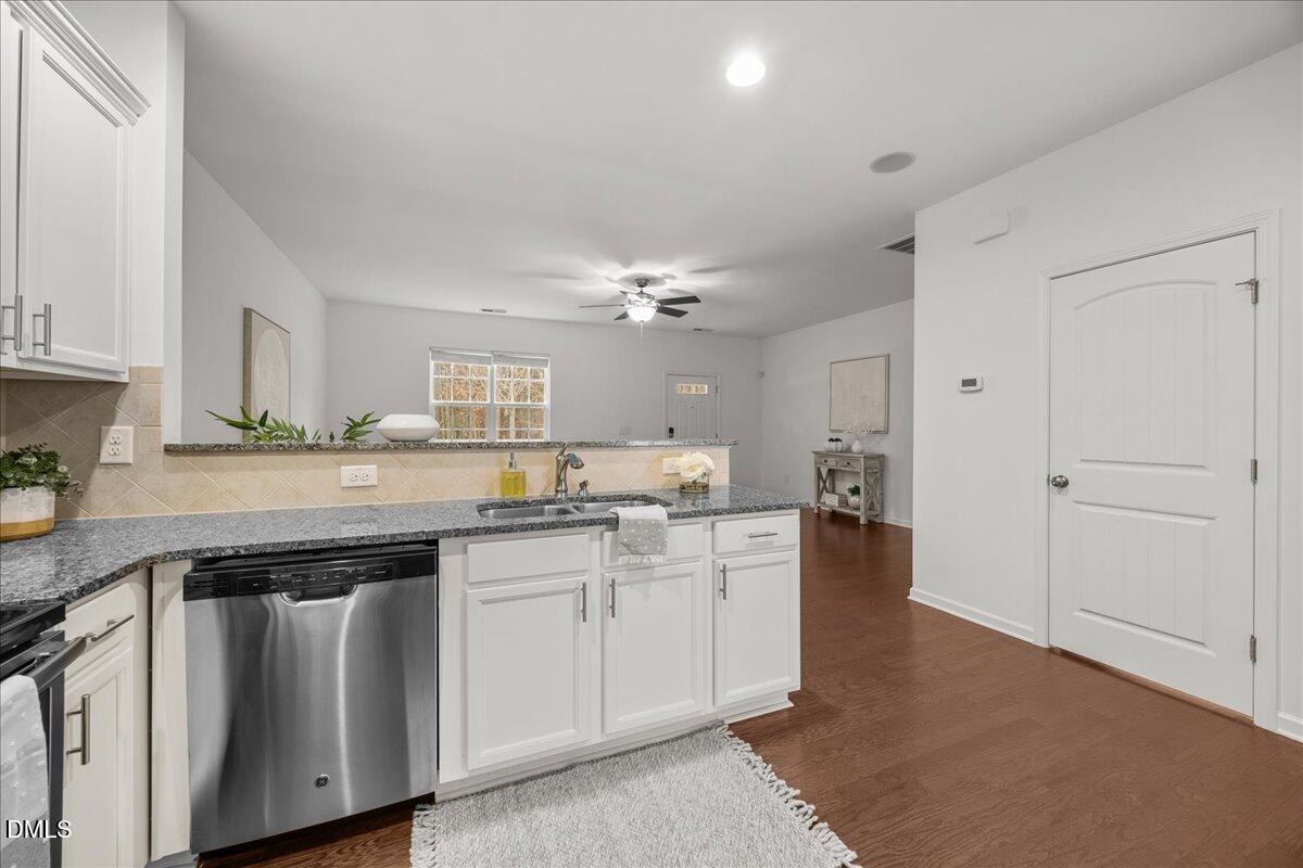 1003 Ileagnes Road Raleigh, NC 27603 - Photo 14 of 42 19-2A1A3431