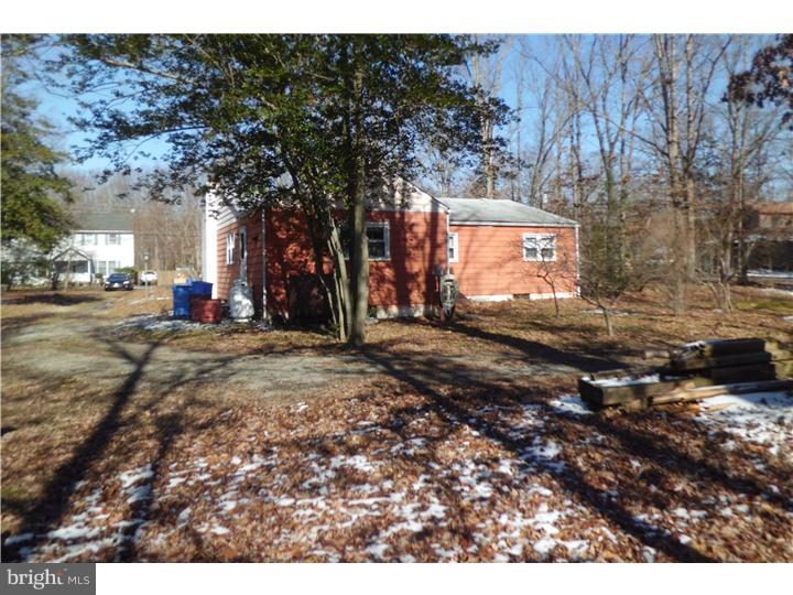 308 Holly Road Williamstown, NJ 08094 - Photo 7 of 10