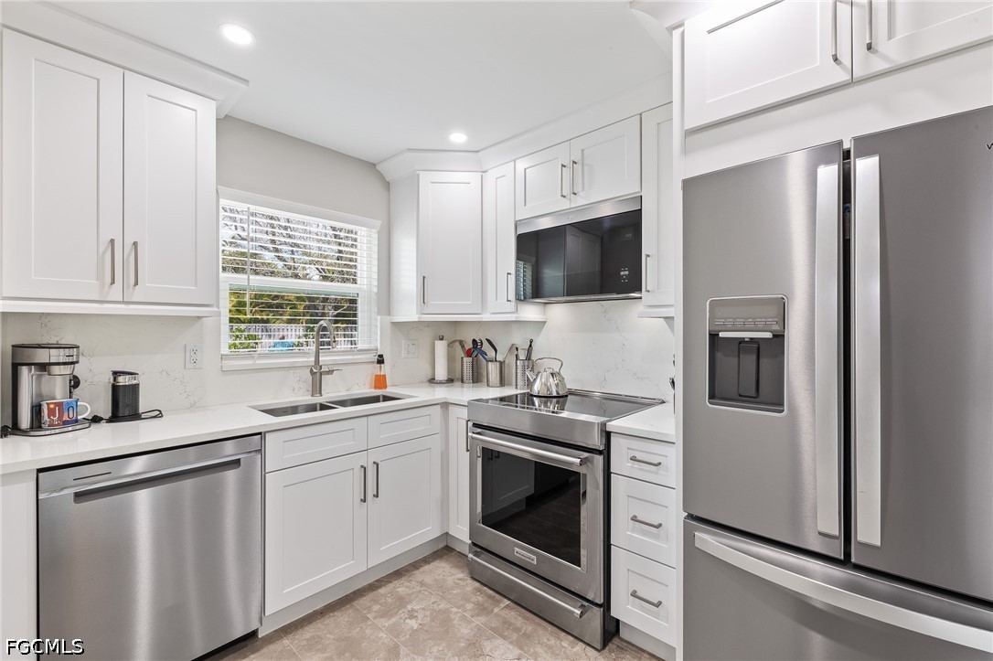 16007 Davis Road, Unit 511 Fort Myers, FL 33908 - Photo 2 of 23